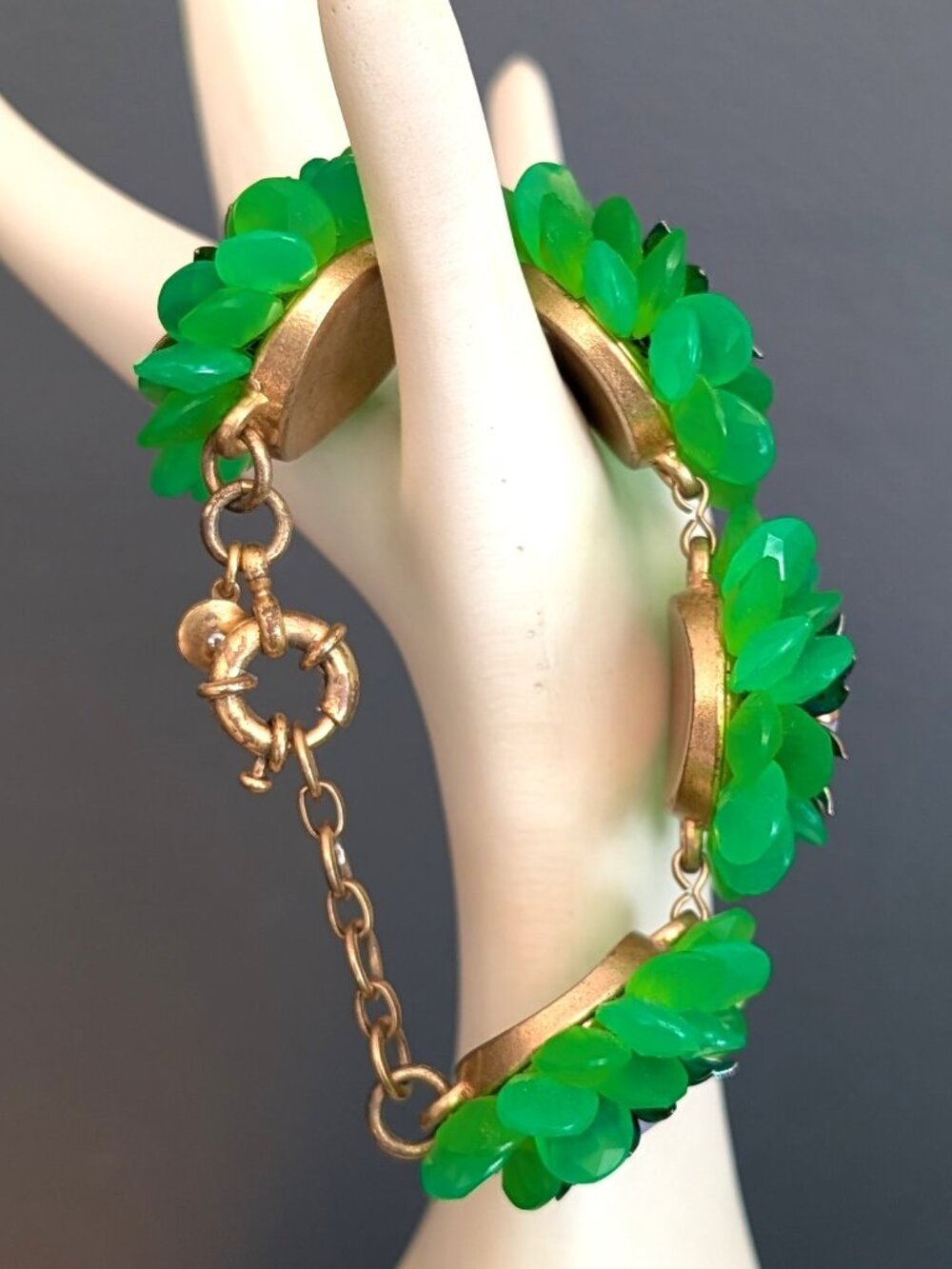 J.Crew bright green resin zinnia flower statement bracelet - Picture 3 of 12